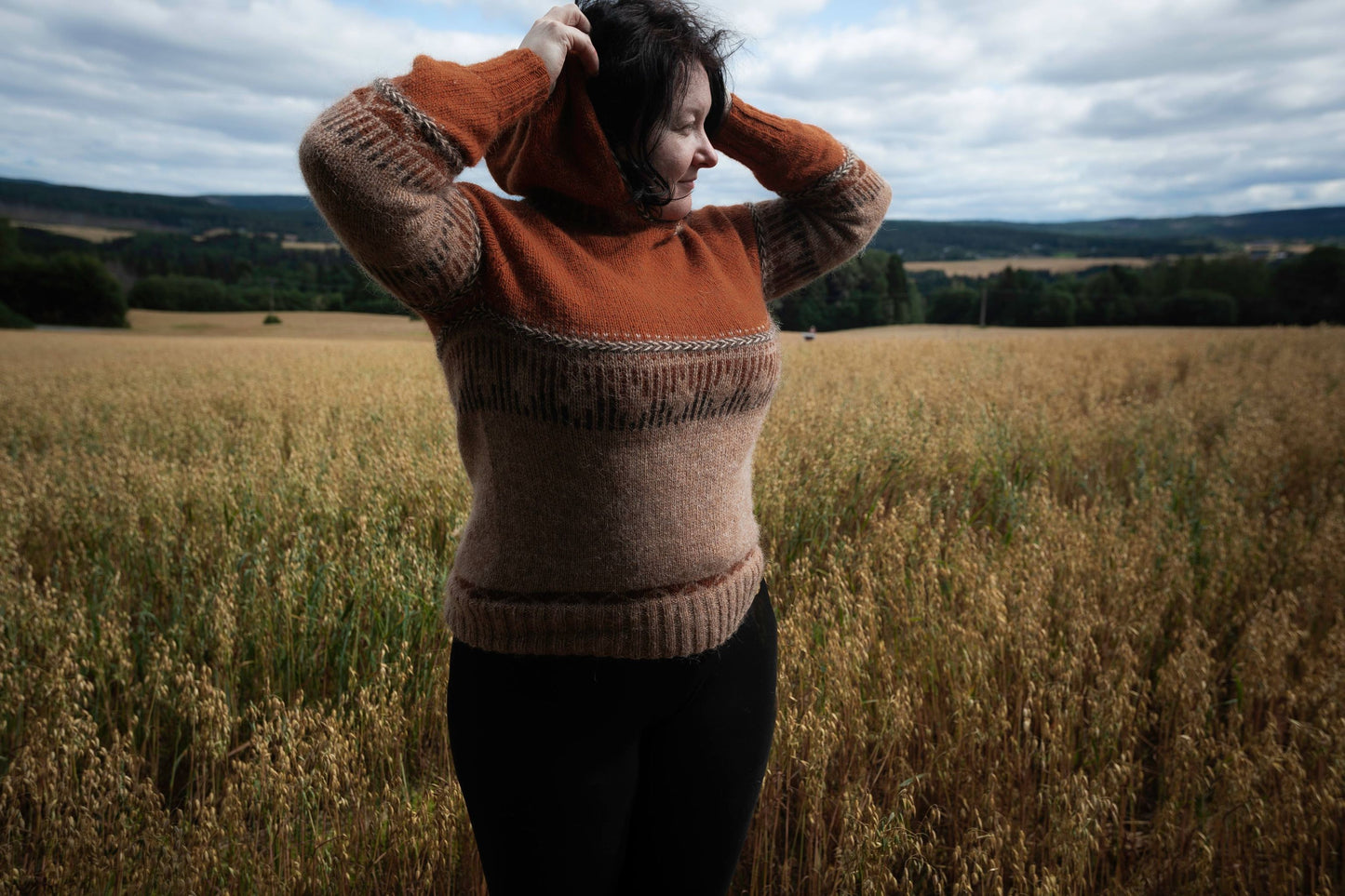 Honovi Sweater